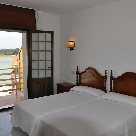 Hostal Mourelos-3